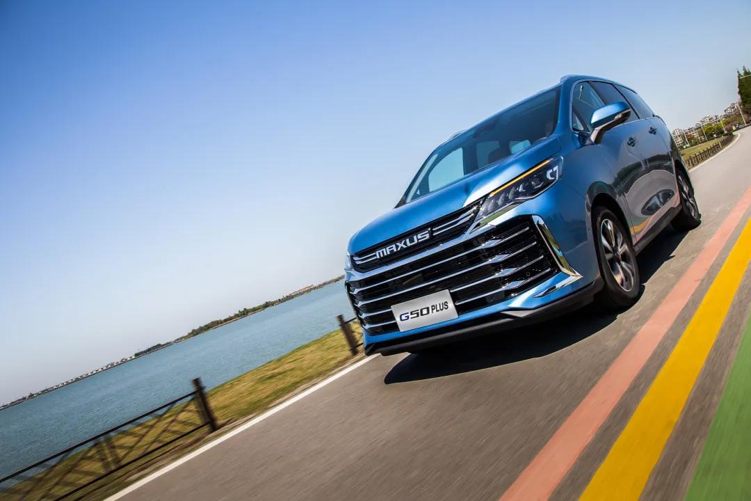 这款国产MPV空间宽大、配置丰富，售价却只要10万元