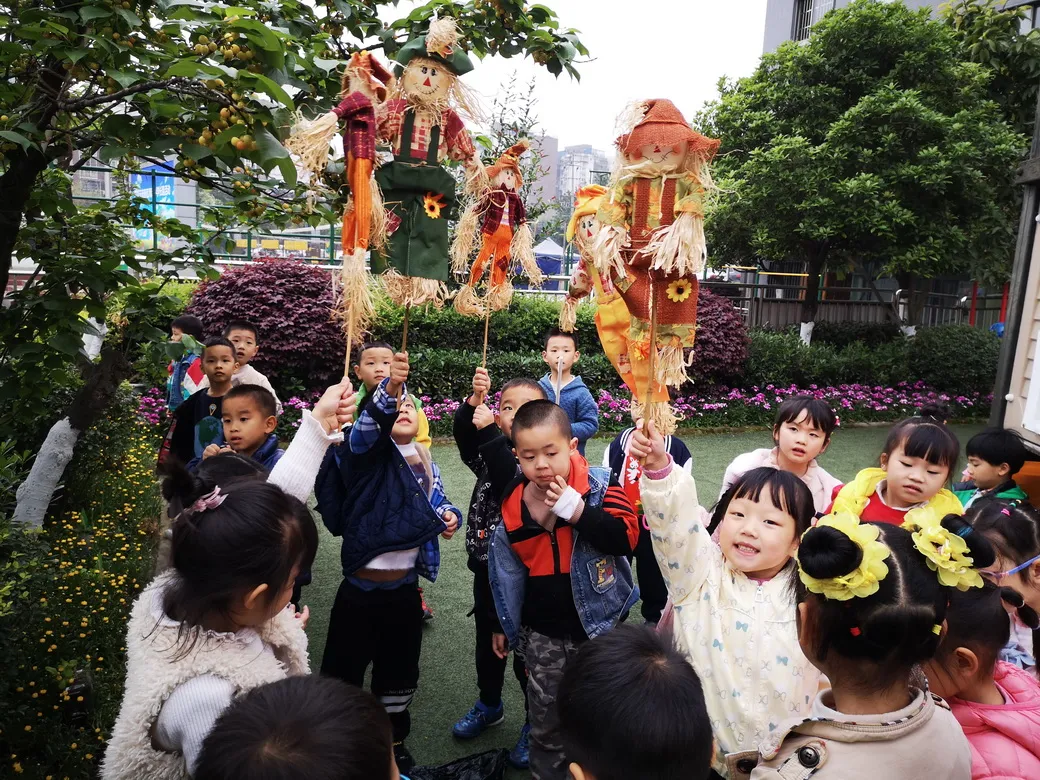 天府新区华阳幼儿园西区开展“幼儿园里的樱桃树”主题活动