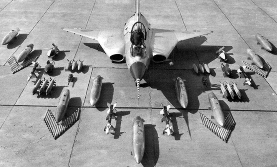 超越时代的科幻战机！瑞典60年前的经典之作！萨博35战斗机