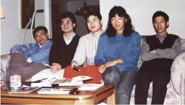 他是北大才子，留学却沦为外卖小哥，蛰伏30年，