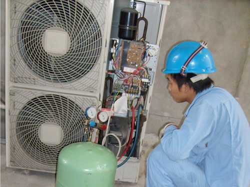 家用中央空调施工时，业主应注意哪些方面来保障质量？