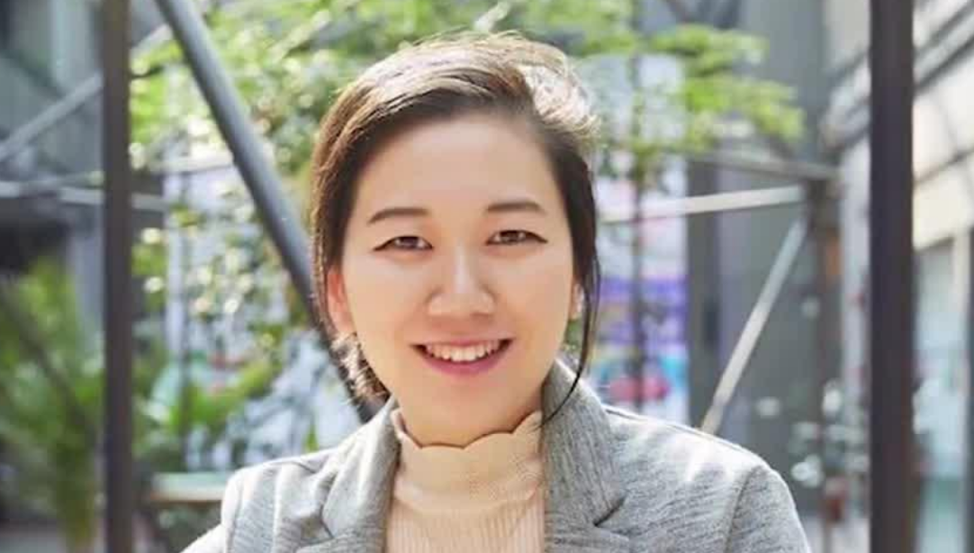 周成建的美邦服饰“掉队”：近两年约亏损16亿元，即将披星戴帽