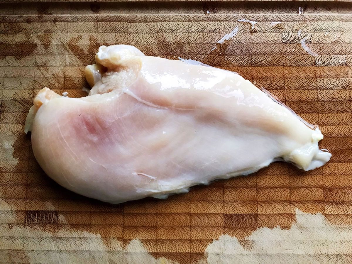 家常蚝油南瓜炒鸡肉片，鲜嫩可口，做法简单，低脂又解馋