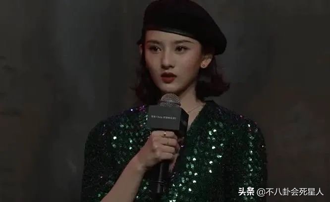 时尚大秀：吉娜神似郭碧婷，鹿晗瘦得头大身子小，倪妮肉色上衣