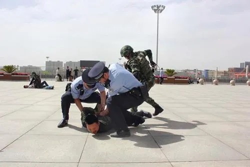 反恐防暴器材該如何選擇？