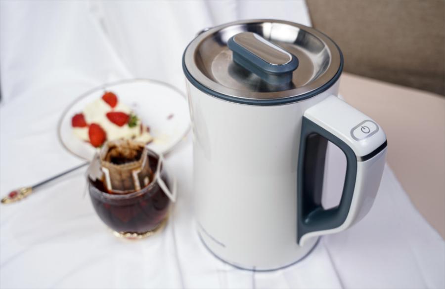 Which is more costeffective to boil water, electricity or natural gas