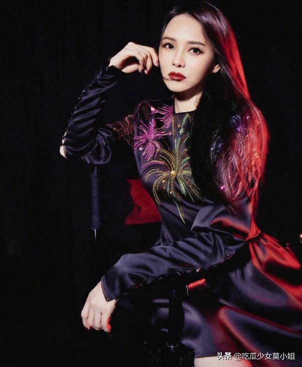 熟女|伊能静发布熟女宣言，52岁大胆秀小蛮腰计划今年进组拍戏