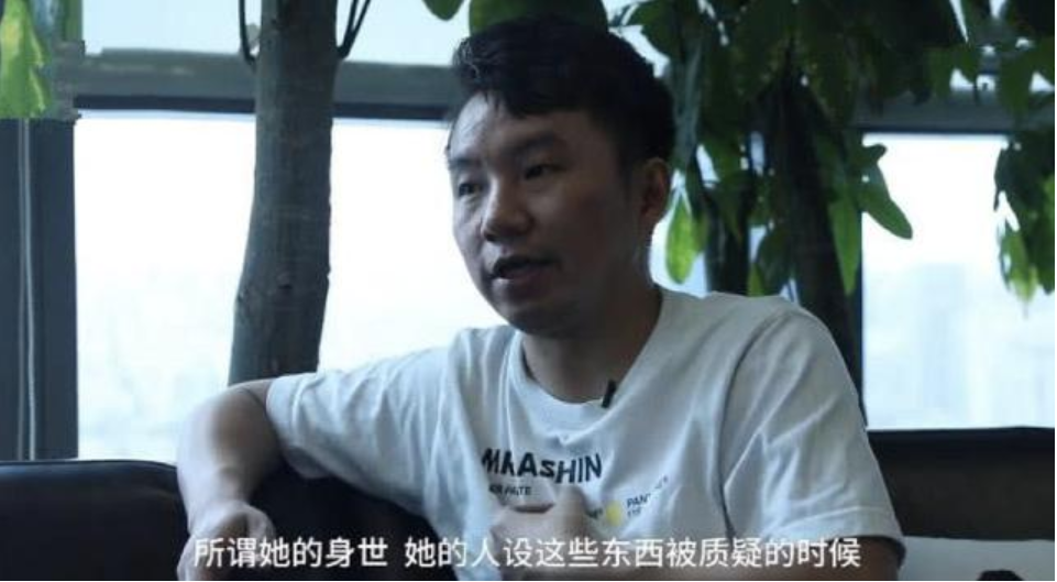 從工廠女工到流量明星，草根女孩楊超越是如何改天換命的？