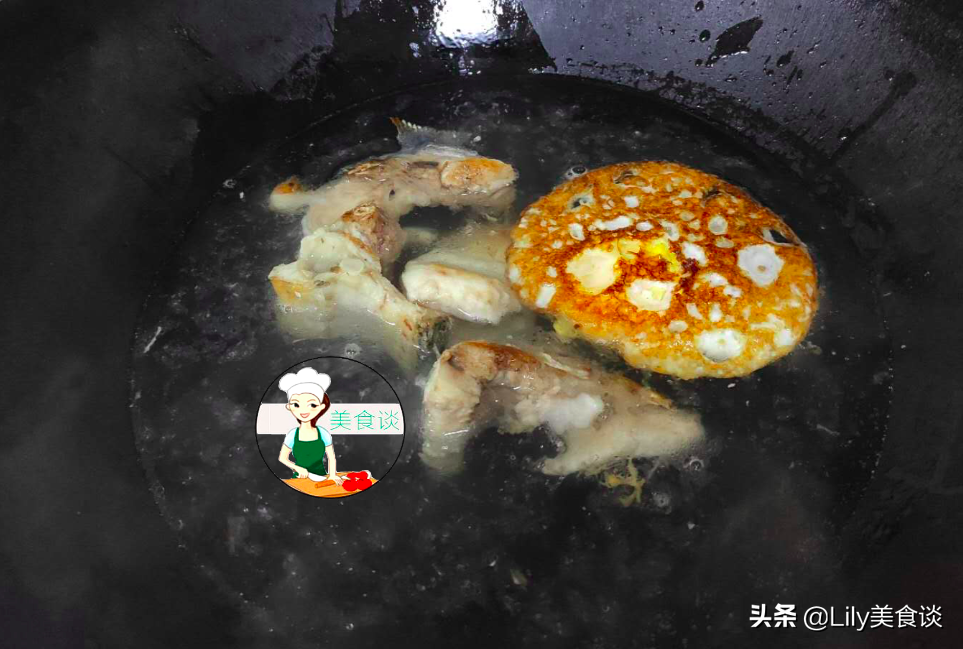 圖片[8]-魚骨絲瓜雞蛋湯做法步驟圖 春天吃特營養-起舞食譜網