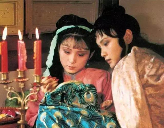 红楼梦中那么多丫鬟，谁才是贾宝玉最喜欢的那