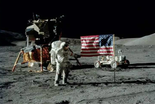 �϶�5�Ŵ���2����������������һ�������ϰٹ���й���ĺ������