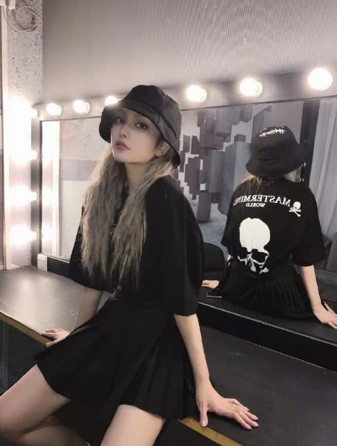 网曝疑似罗志祥官方品牌账号透露他近况，称其