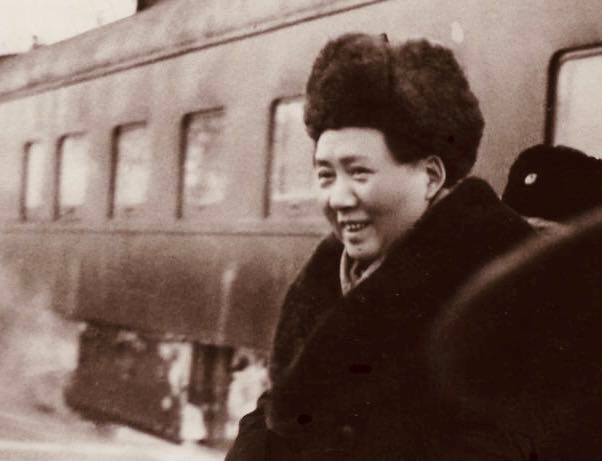 巨人较量：为收回苏军霸占的旅顺大连，主席和斯大林激烈交锋始末