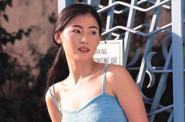 邻居曝；张柏芝常带男人回家过夜，因叫声常被