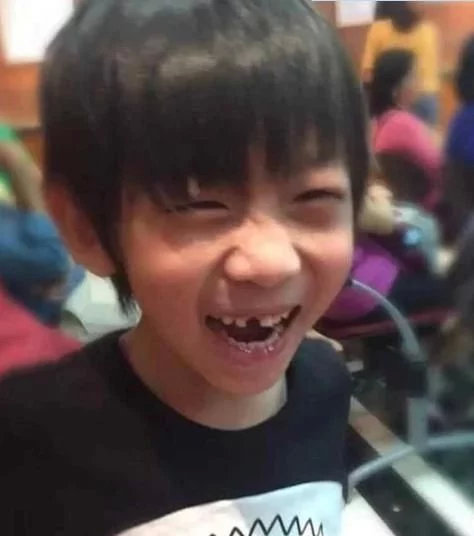 11歲Kimi長殘了？真實顏值遭曝光，網(wǎng)友：難怪林志穎不曬了