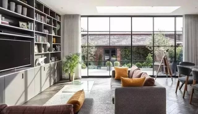 别再乱买门窗了，2019年门窗流行这样