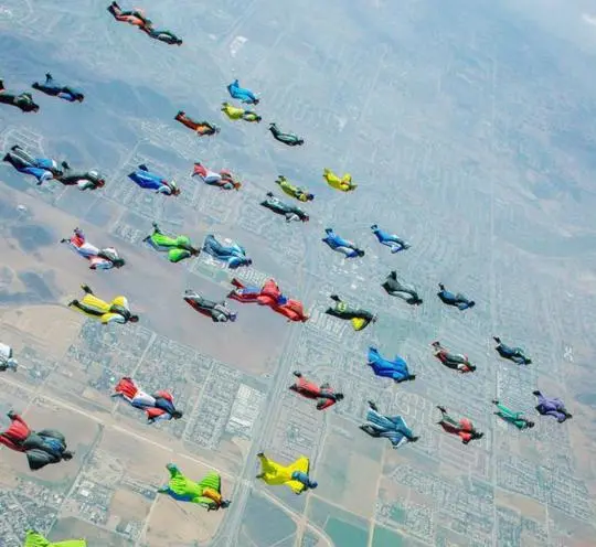 北京大四“翼装飞行”失联学生遇难：为自己而