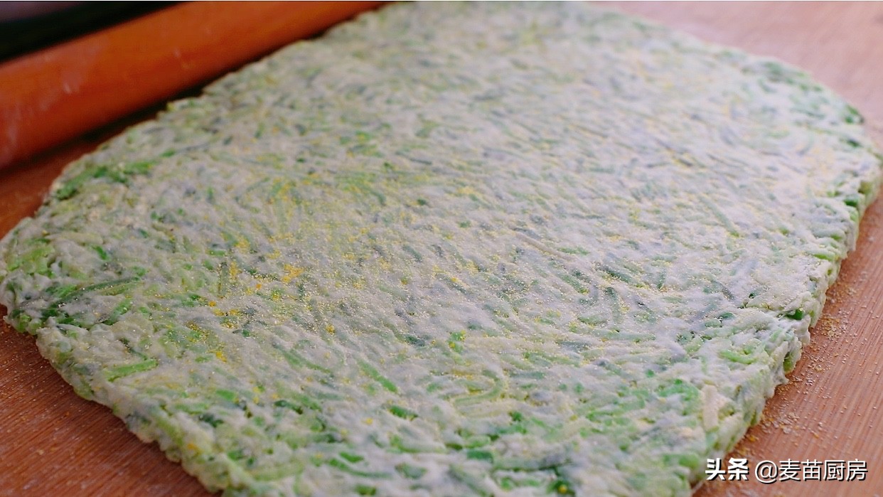 教你蘿蔔糕做法，不用一滴油，一大鍋吃完也不膩，天冷就要這麼吃