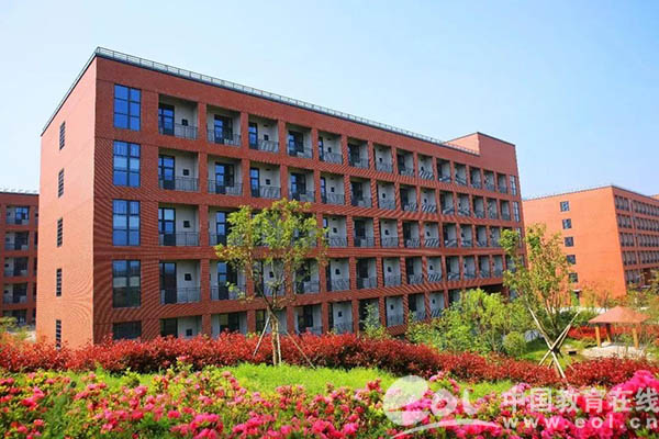 报考专刊 | 浙江医药高等专科学校2020全方位报考指南
