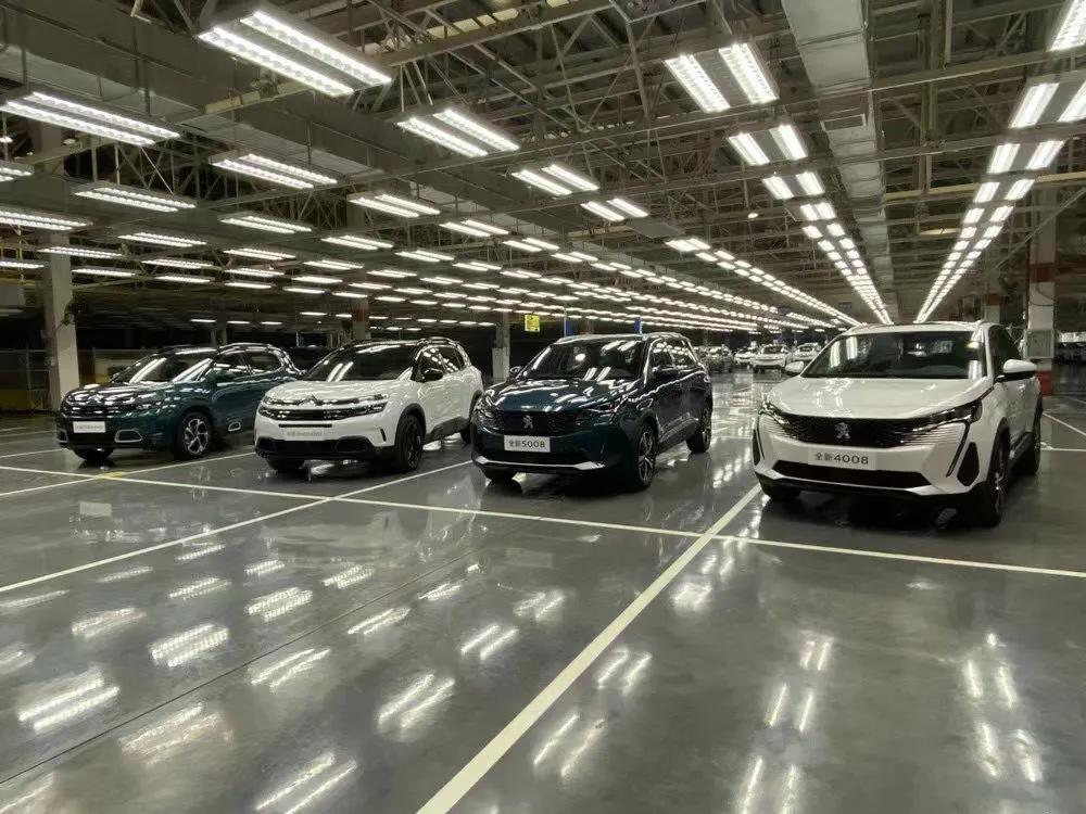 爷青回！童年记忆中的“富康”出租车开始交付