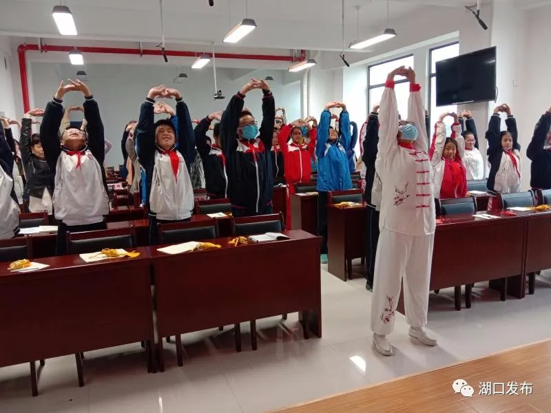 科学抗疫，守护健康！中医药文化科普活动走进三中