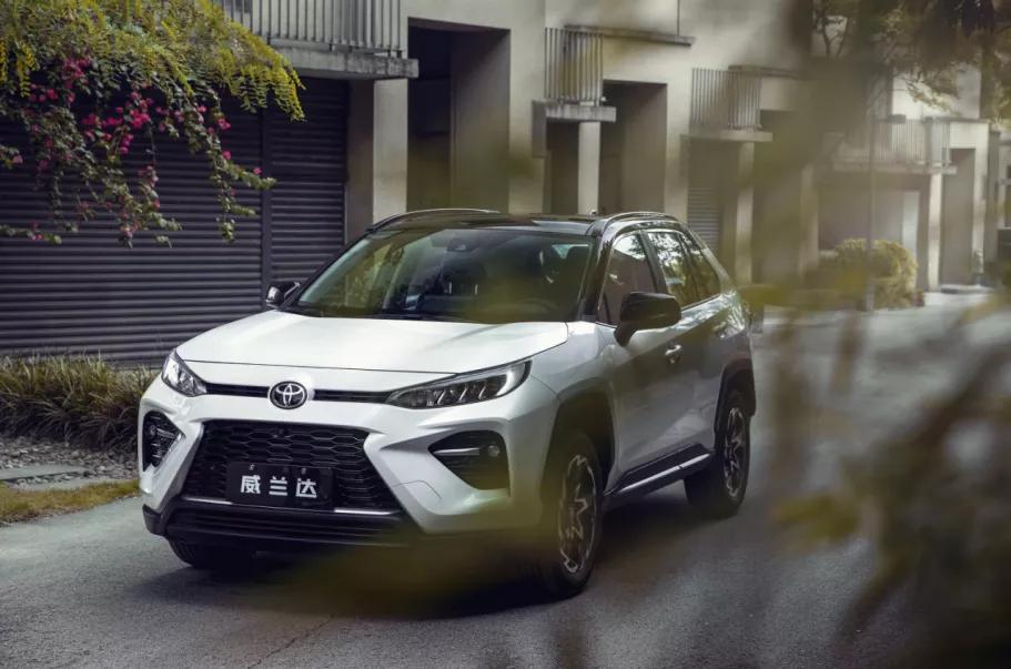 汉兰达不再独领风骚，卡罗拉、雷凌后哪款丰田车型能封神？