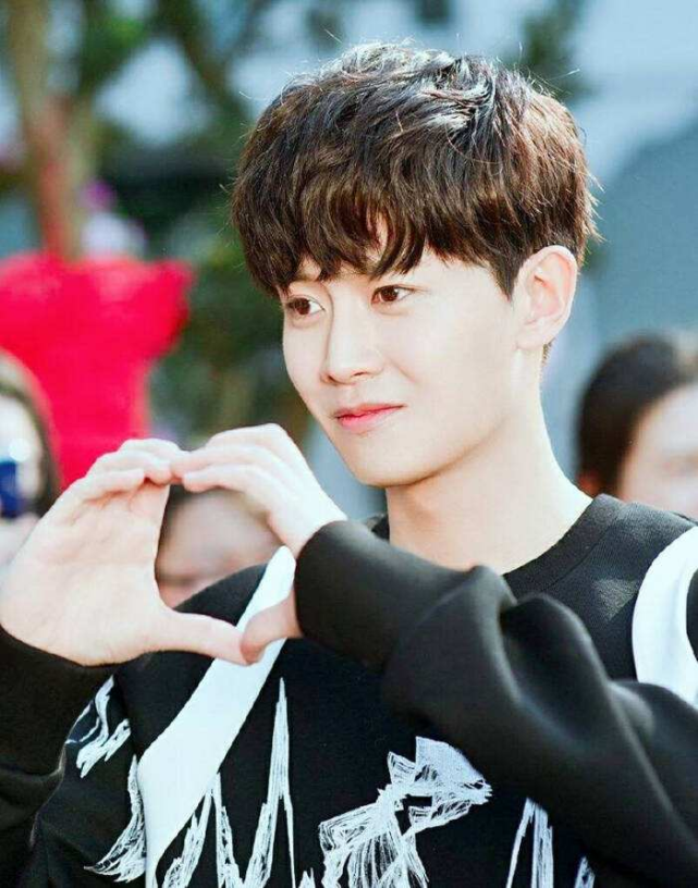 《落花时节又逢君》要开拍，男女主超火，男二