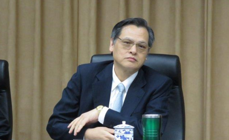 蔡英文向大陸釋放信號？ 先把�兩岸答卷�填完再說