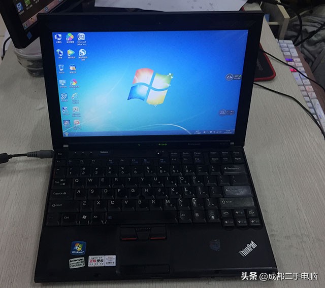 ThinkPad X201i笔记本电脑升级固态硬盘后 不断重启蓝屏该怎么办
