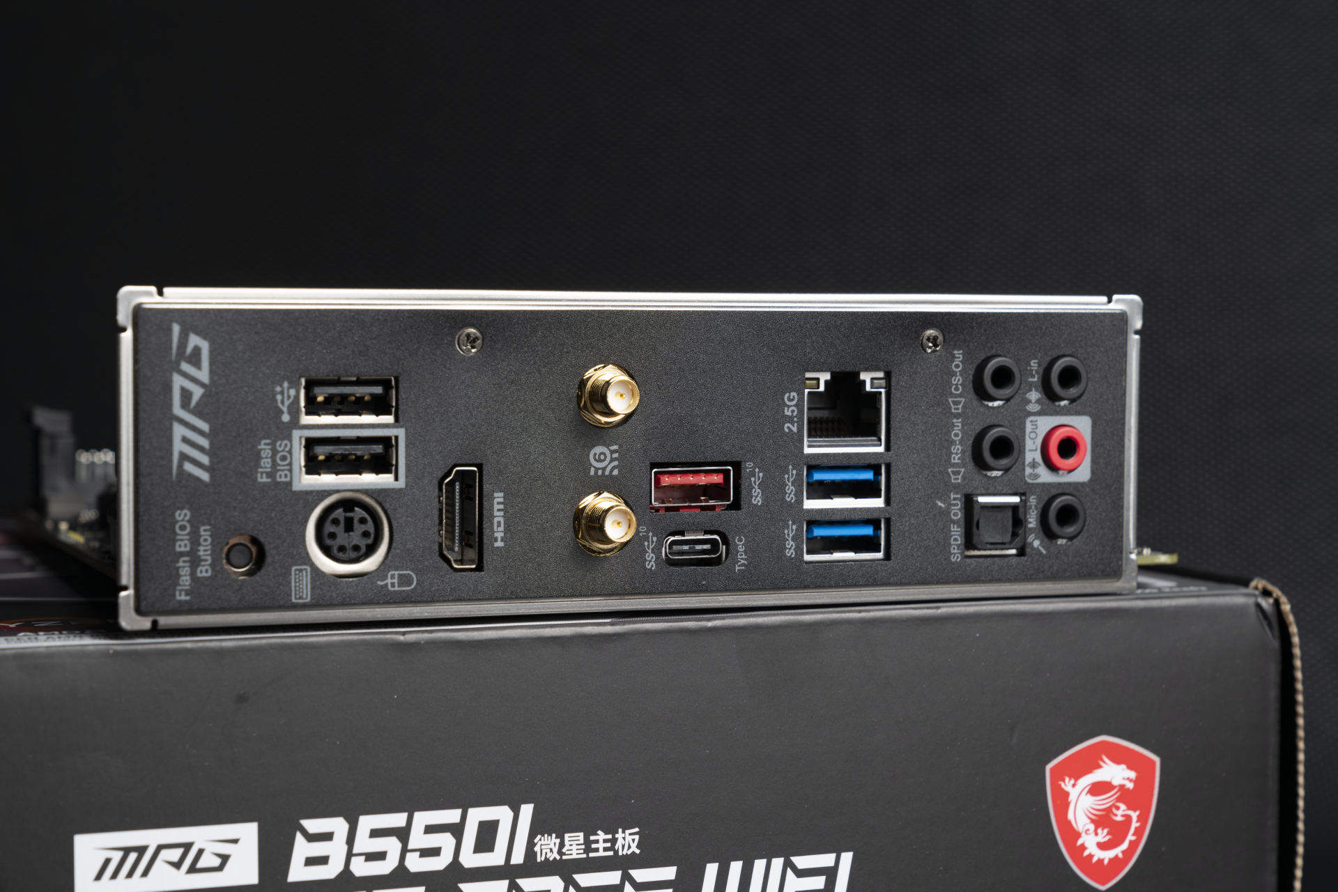 再续 B450I 的辉煌？微星B550I EDGE拆解评测