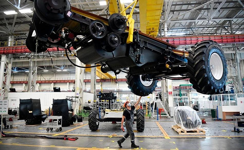 The development of agricultural machinery manufacturing industry, the