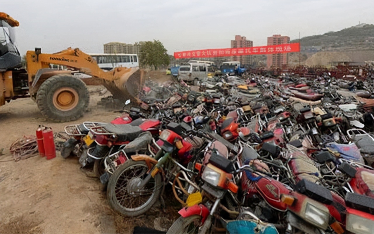 摩托車(chē)迎來(lái)好消息，13年強(qiáng)制報(bào)廢或取消，這次將要如何改動(dòng)？