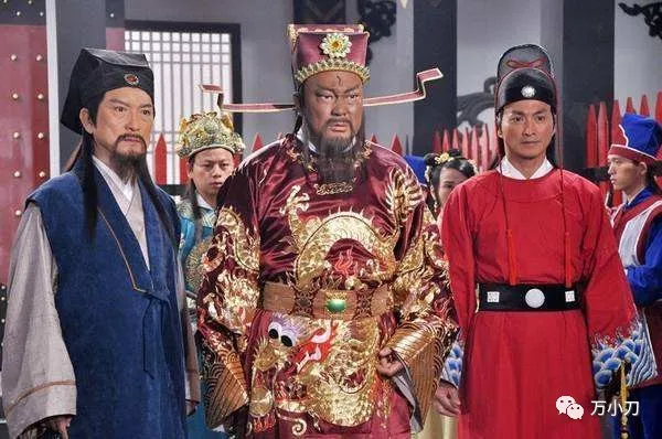 “古装男神”的义海情天