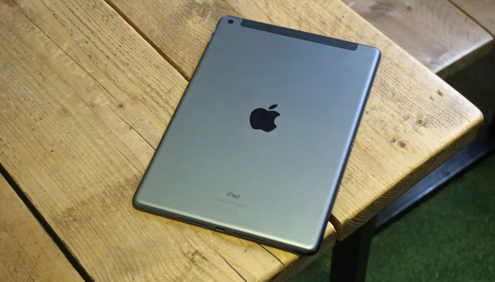 看热闹！Apple iPad 10.2寸第八代测评：合适任何人