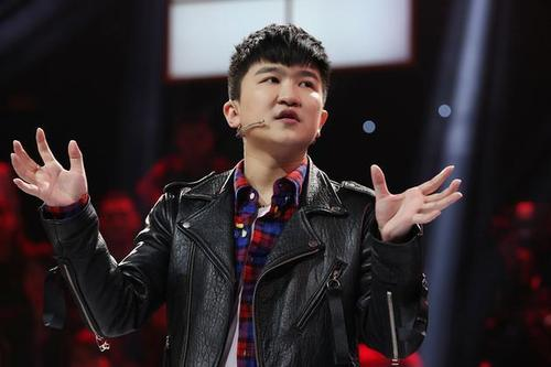 同是谢娜提携的艺人：杨迪被夸知恩图报，而张