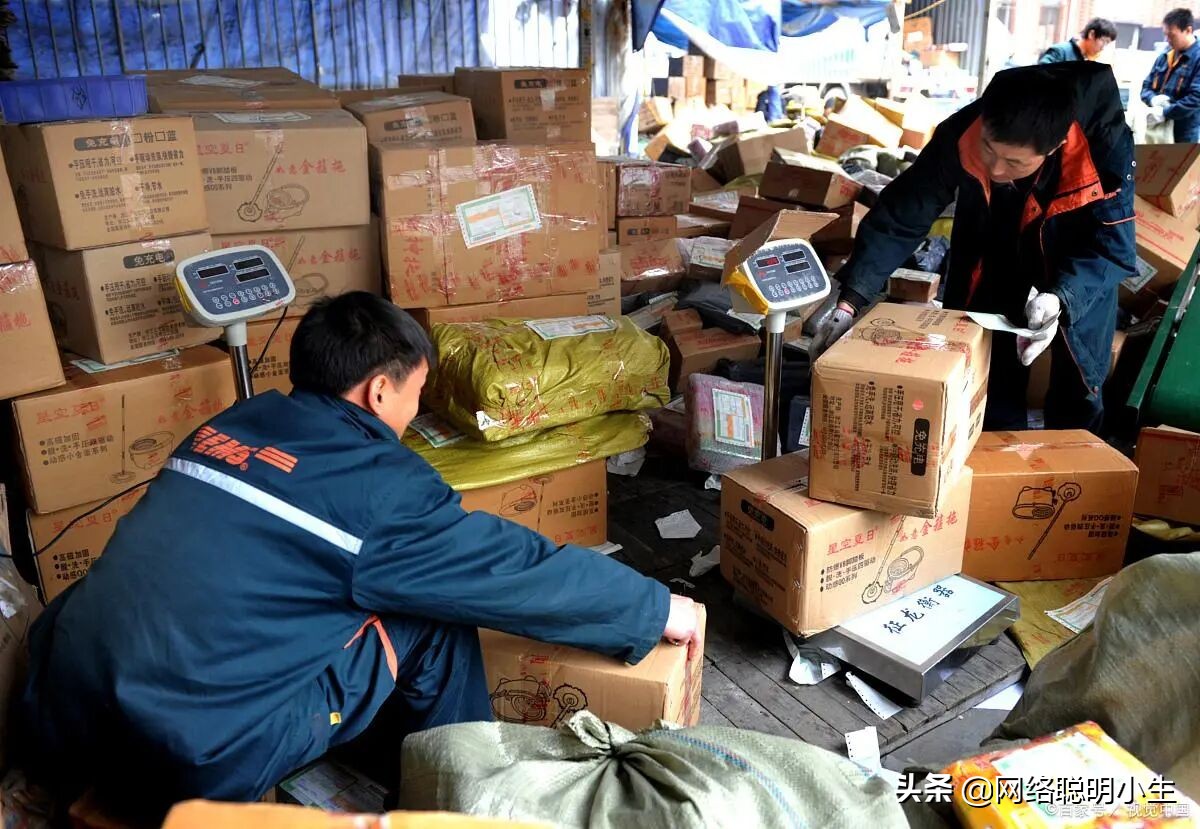 送外卖、送快递、开网约车，这代年轻人真的“没有未来”吗？