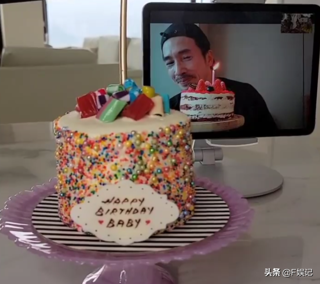 陳豪離家依舊收穫滿滿的愛陳茵媺攜子女在家為其隔空慶生