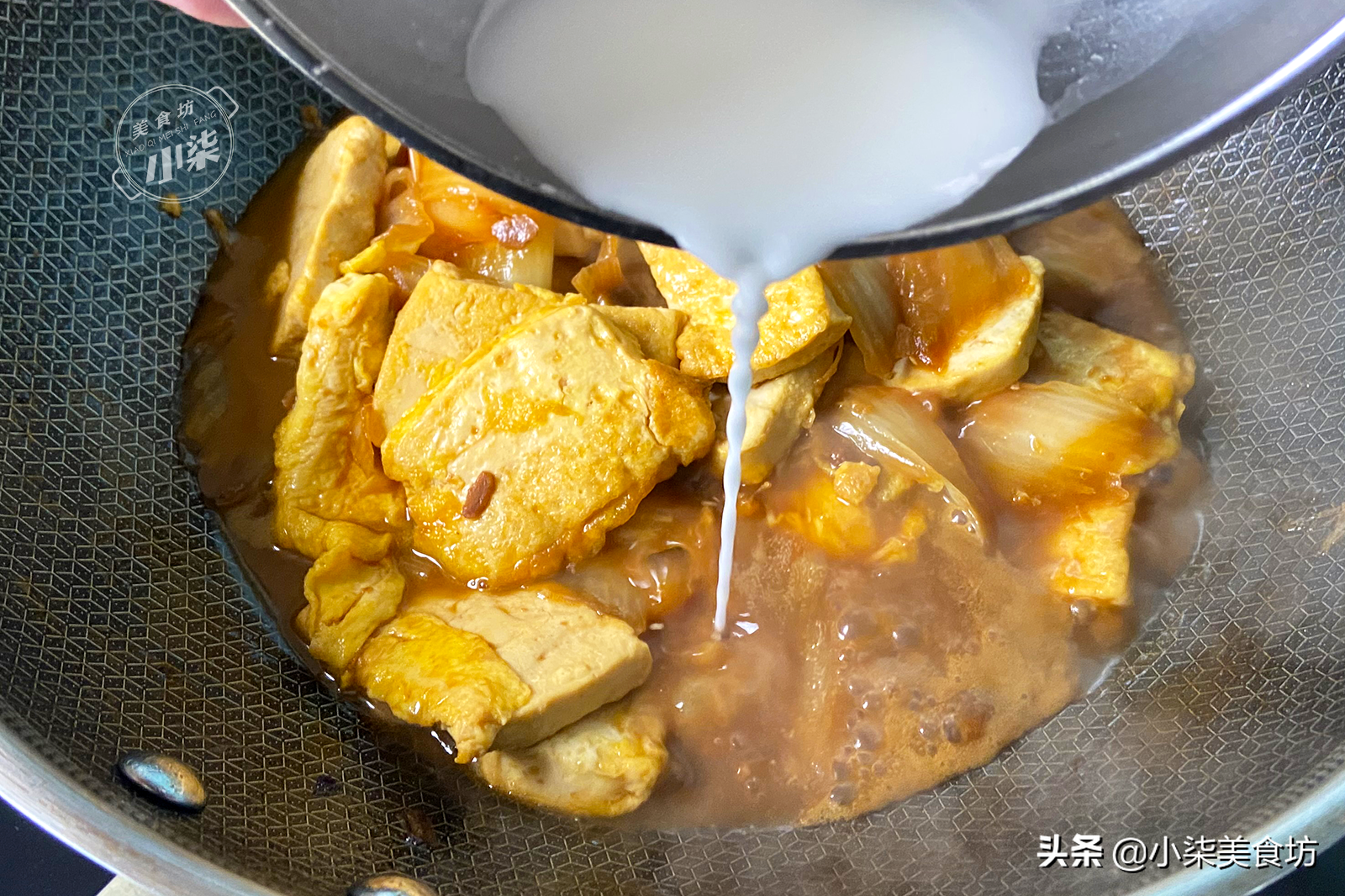 豆腐裡打2個雞蛋，不炸也不炒，一周吃7次都不夠，比吃肉還香