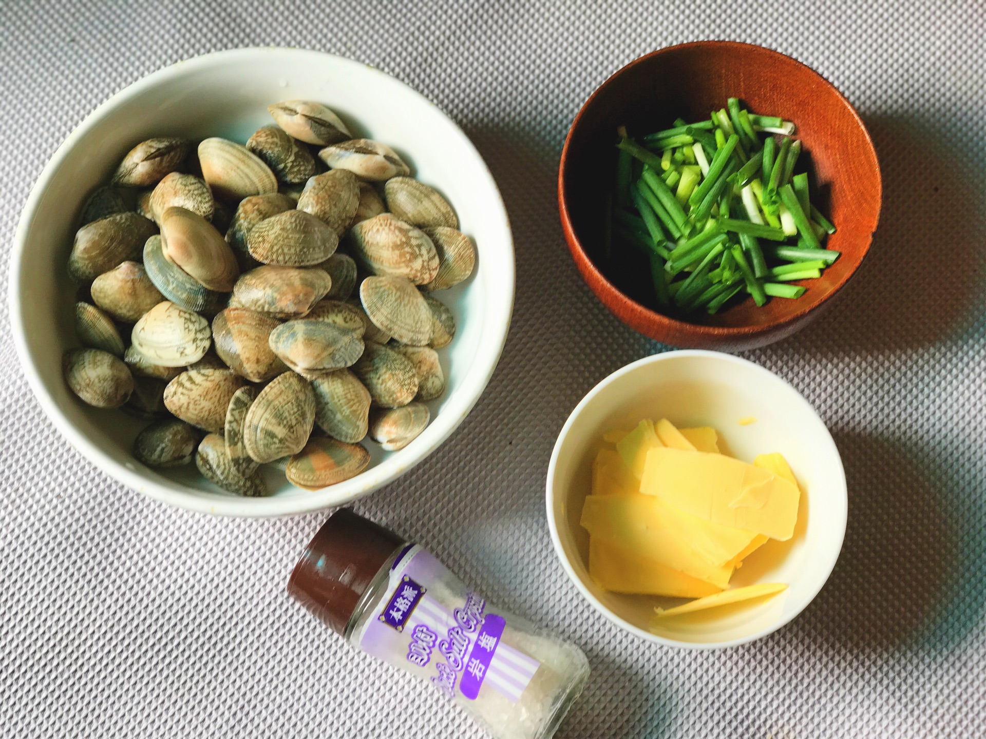 If you do this with clams, you can eat 2 bowls of bibimbap with the