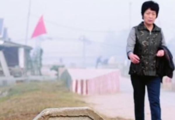 还记得11年前，割肝救子感动中国的暴走妈妈吗？如今她过得怎样？