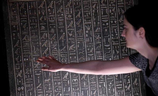 古埃及和中国古代的出土文物对比——谁在“造