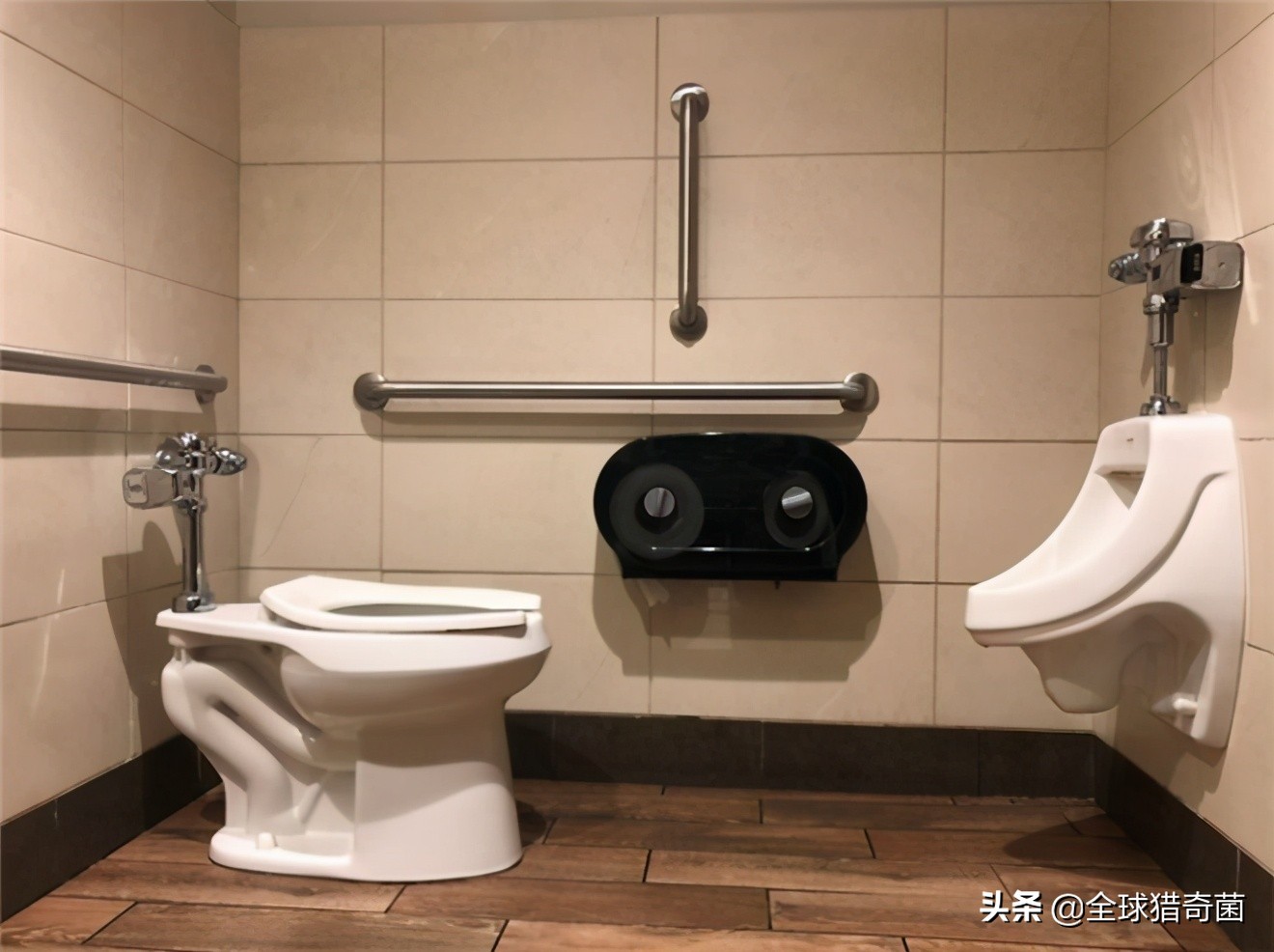 盘点各地奇葩厕所,有文化有内涵有创意,你最想上哪个厕所__凤凰网