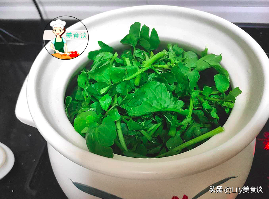 秋天要多喝湯，這蔬菜煲湯清香又營養，甘甜去燥，應季而食身體棒