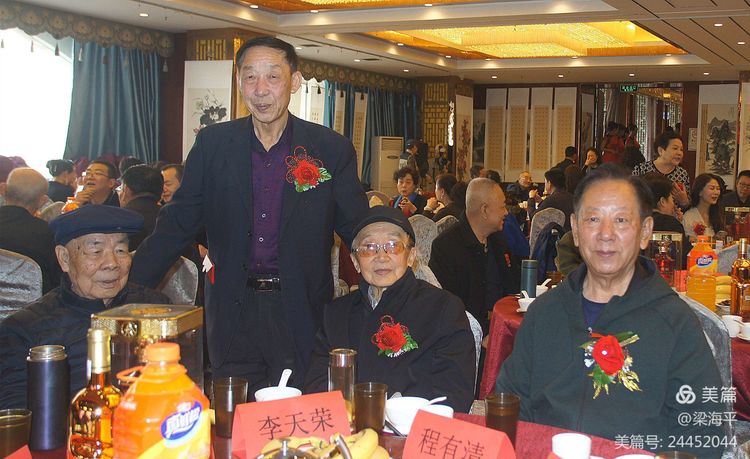 <a href=http://www.cngansu.cn/news/ target=_blank class=infotextkey>����</a>�����黭Ժ������������ܽ���ô����3��14����¡�ؾ���