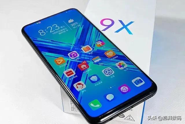最低1499元！3款5000mAh的千元机，每款都是水桶机！