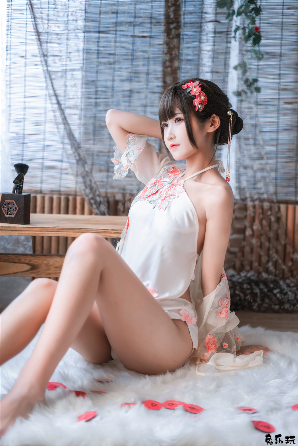 【COS】三度_69作品合集精选丨肚兜