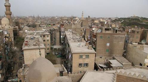 世界上最诡异的城市,活人与死人住在一块