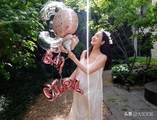 44歲韓流女神崔智友曬孕照，老公身份讓人咋舌，網(wǎng)友：咋想的？