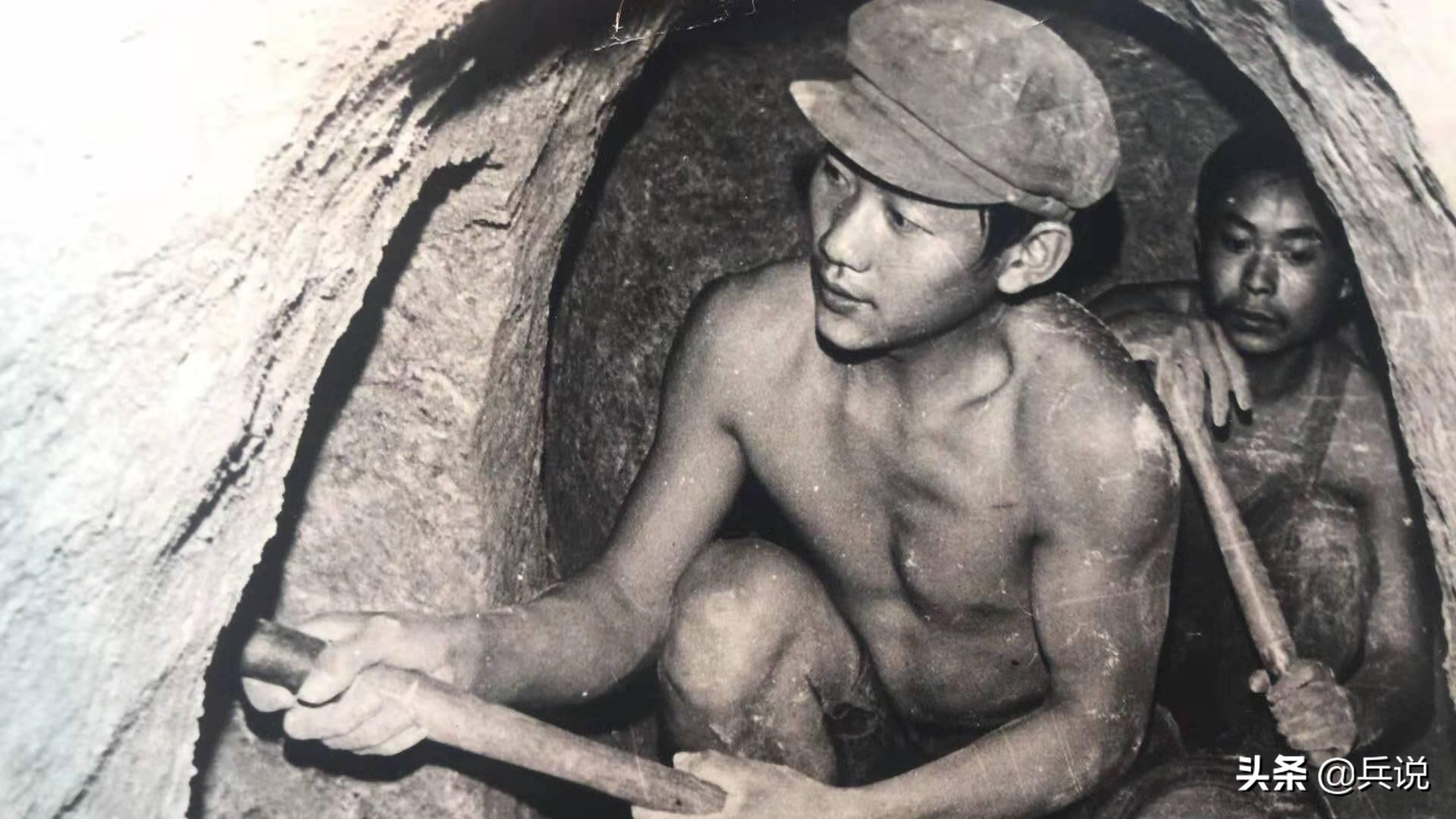 为啥叫猫耳洞，不叫狗耳洞？我想，这是猫耳一