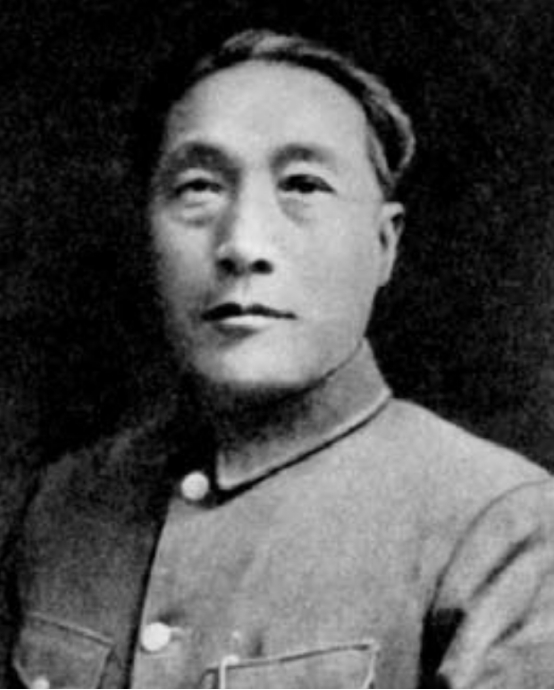 石友三：火烧少林寺，炮轰南京城，7次倒戈，最终被活埋在黄河边